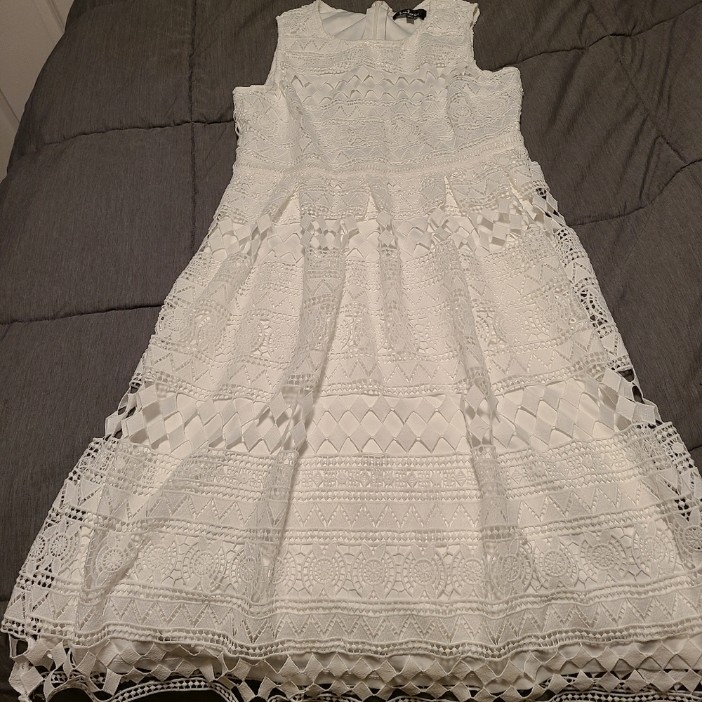 LULU'S Madly in Love White Lace Sleeveless Dress